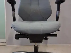 Toimistotuoli