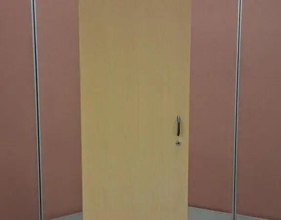 Iskun vaatekaappi