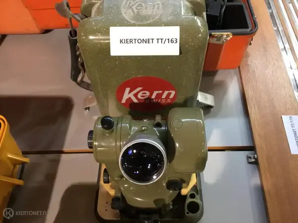 Rakennusmittalaite tt163