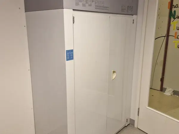 Electrolux TS4121 Kuivauskaappi (nro 8) tila 1. Eteinen 1