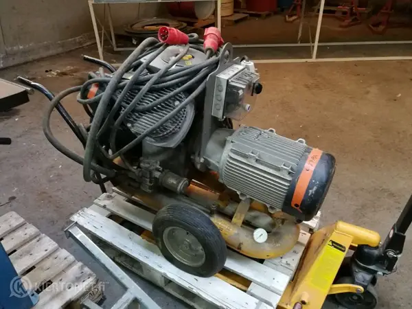 KOMPRESSORI ATLAS COPCO LE 11
