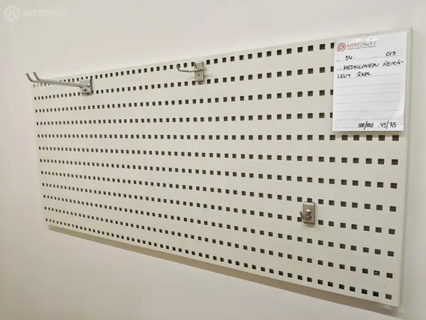 METALLINEN REIKÄLEVY 2kpl (nro 54) tila DP 019