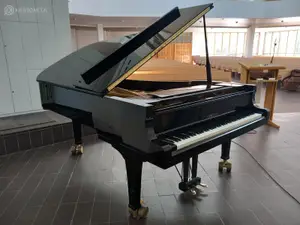 Flyygeli Yamaha C7