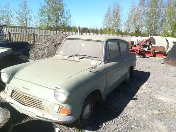 Ford Anglia