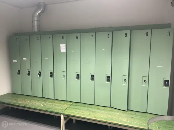 Kaso Pukukaapit 2kpl (nro 5) tila D1 Leikkaussalit 020