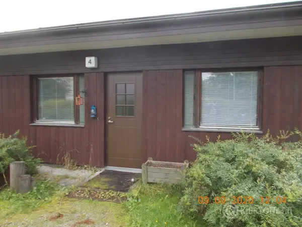 KEURUU, RIVITALO HUONEISTO 3H+K+S. 78m2. OMALLA SAUNALLA, KESKUSTAN LÄHEISYYDESSÄ.