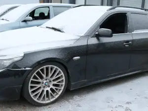 Myydään varaosiksi BMW 535d