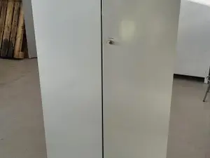 Peltikaappi Treston (nro 204)