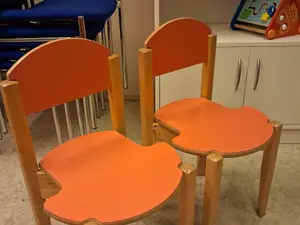 Lasten pinkit tuolit 2 kpl (nro 23.)