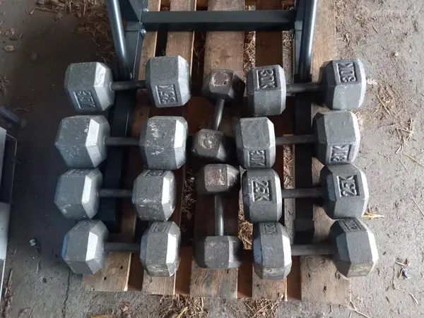 Käsipainot 15-35 kg