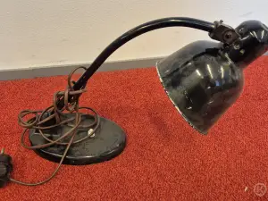 Pöytävalaisin (nro 390) tila H Erä 5