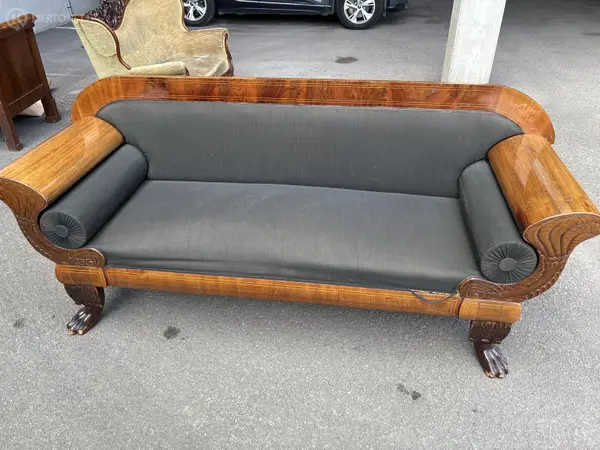 Biedermeier-tyylinen antiikkisohva (nro 5) tila 0 4