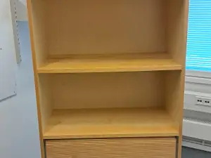 Rulohyllykaappi (nro 150/A50)