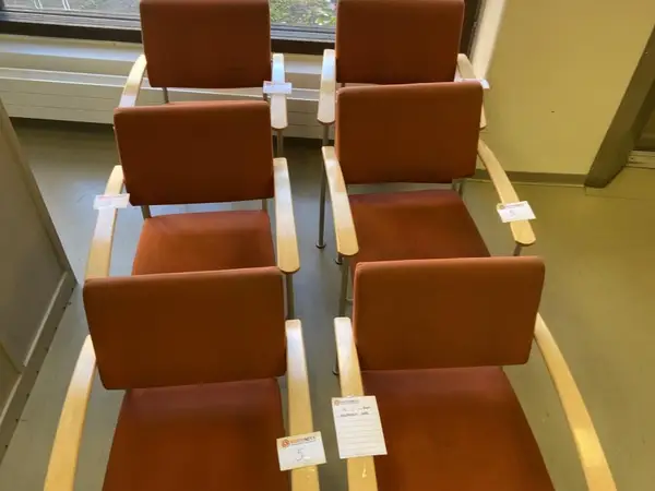 Nojatuolit 6 kpl (nro 5) tila E2 Aula Olka
