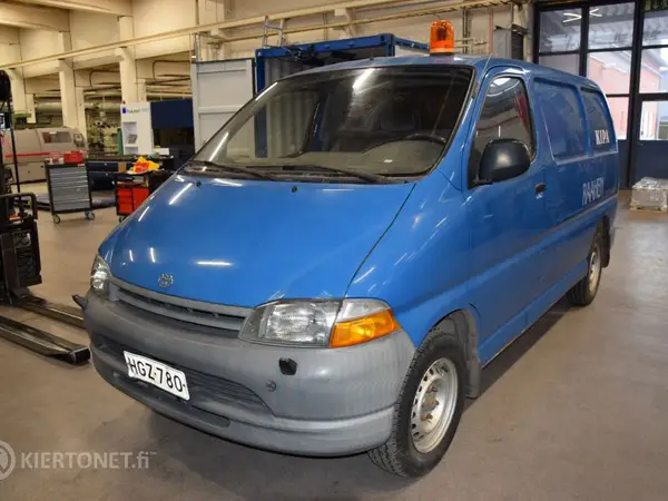 Hiace pakettiauto