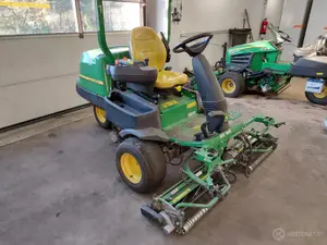 John Deere 2500e Cut hybrid