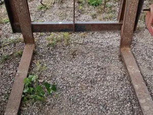 Traktorin trukkipiikit ilman sovitteita