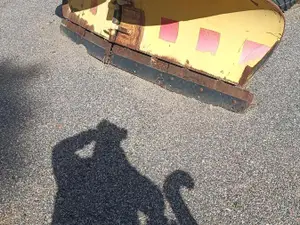 Myydään Nivelaura Vikmet
