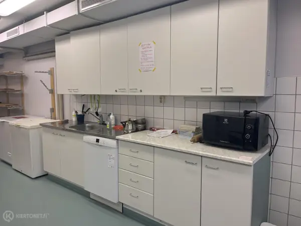 Keittiön kaapisto (nro 88) tila 0 krs. Keittiö1