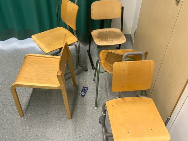 Koulutuolit 16 kpl (nro 79) tila K1 Musaluokka