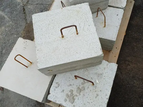 Betonituotteita 8kpl