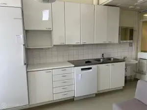 Keittiön kaapistot (nro 385) tila D6 091B