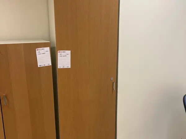 Asko kaappi (nro 227) tila E2 Kuulokeskus 137K