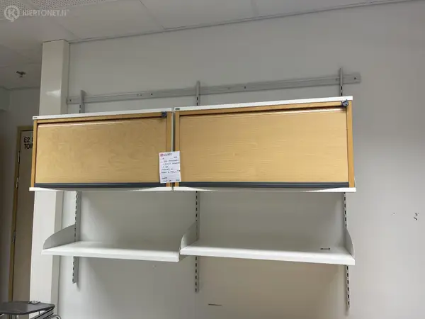 Isku rulokaapit + hyllyt kiskoilla 2 kpl (nro 111) tila E2 ortopedia 002