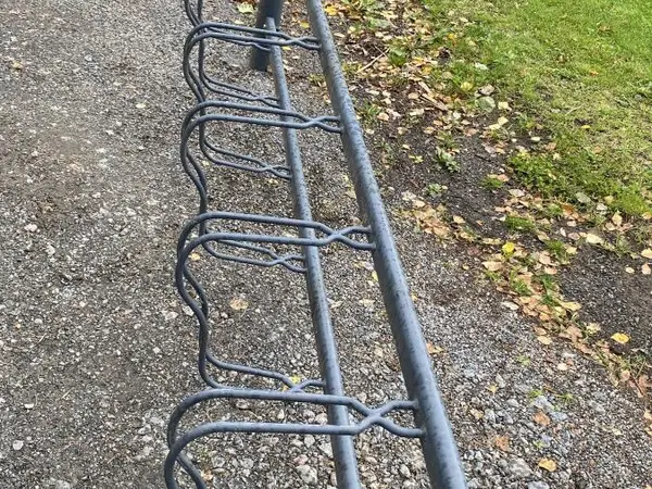 Polkupyöräteline, maalattu