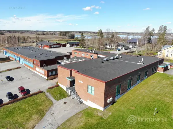 Aikuiskoulutuskeskuksen rakennukset ja tontti Kurikka / Jalasjärvi