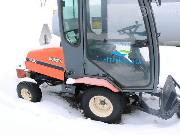 Kubota F3060