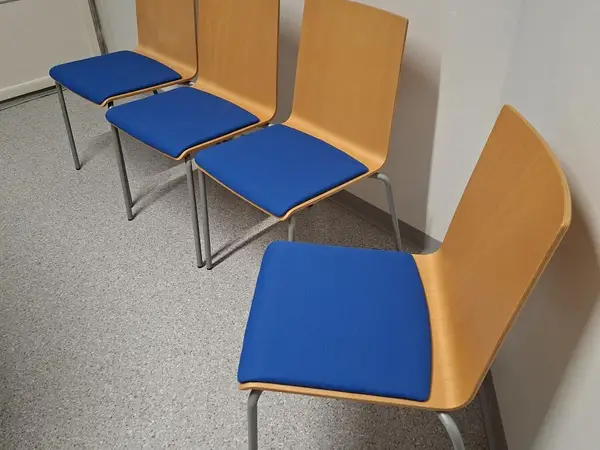Ruokapöydäntuolit Martela