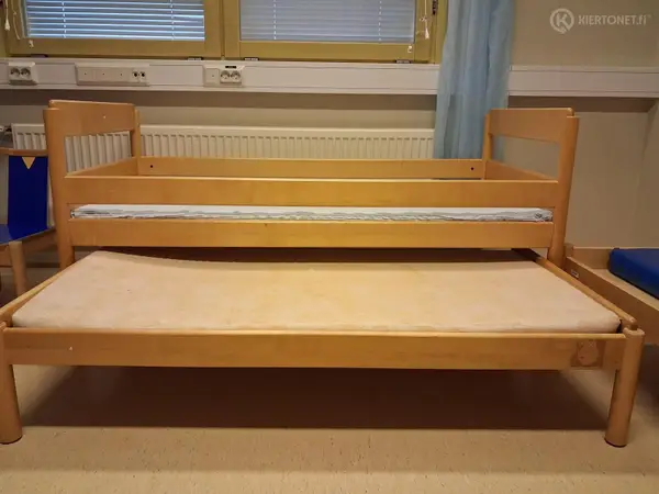 Sarjasänky (nro 13.)