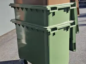 Jäteastia 1000 litraa 3 kpl