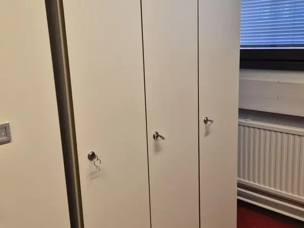 Pukukaappi 3:lle (nro 434) tila H Erä 5