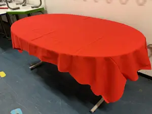 Punainen pöytäliina n:ro 443 10 kpl