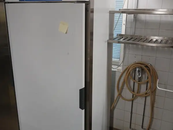 Porkka jäähdytyskaappi