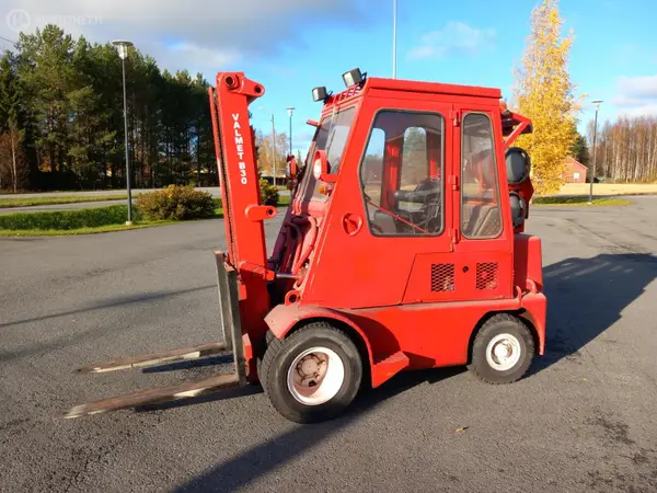 Trukki Valmet B30