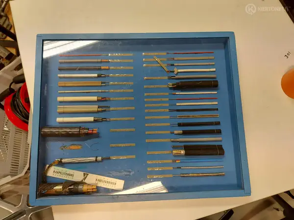 Suomen Kaapelitehdas Osakeyhtiön kaapelinäytetaulu