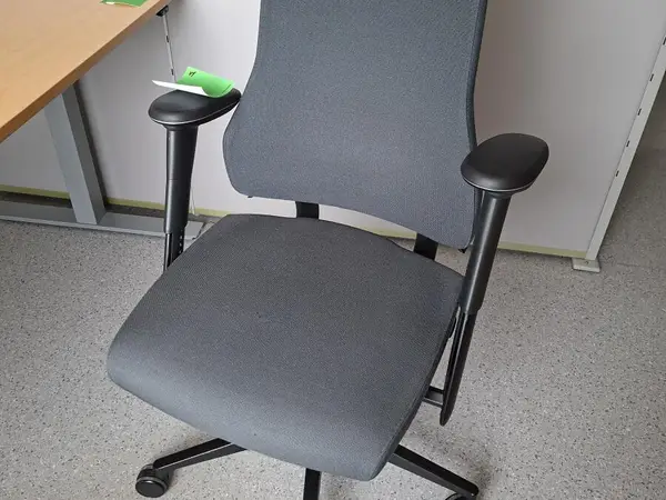 Martela Axia työtuoli harmaa nro13