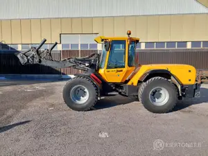 LM Trac 686, 2005, 4x4, Diesel