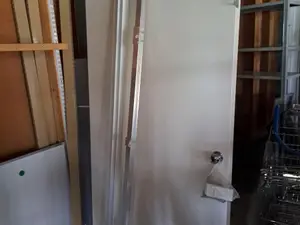 Liukuovi mekanismeineen.