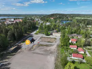 Kaupunkipientalotontti 114f/6, keskusta