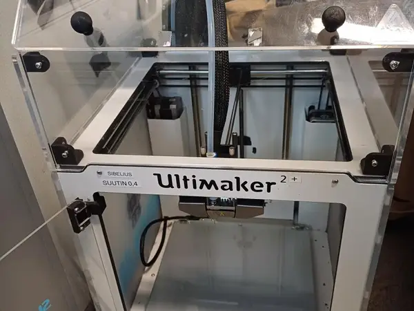 3D-tulostin (Ultimaker 2+) #17