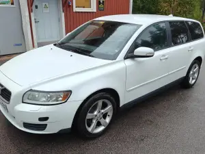 Volvo V50, 2007, Diesel, 324 tkm