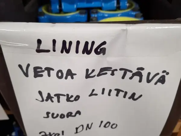 Hausjärven vesihuoltolaitokselta yli jääneitä tarvikkeita, Laatikko 6.1