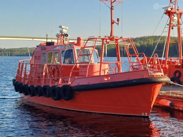 Suomessa valmistettu jäissä kulkeva teräsrunkoinen luotsikutteri, Saimaa