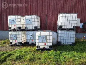 7 kpl IBC Kontteja ja 3 kpl muovitynnyriä. Olleet AIV-happo käytössä