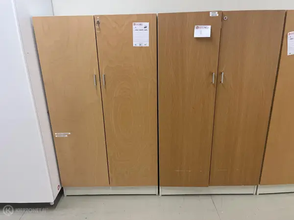 Asko kaapit 2kpl (nro 11) tila E2 Kuulokeskus 139 K
