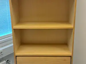 Rulohyllykaappi (nro 154/A51)